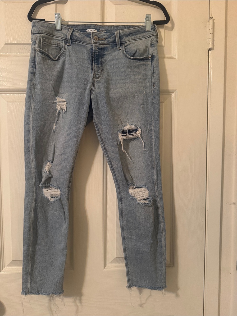 Old Navy Light Blue Distressed Skinny Jeans